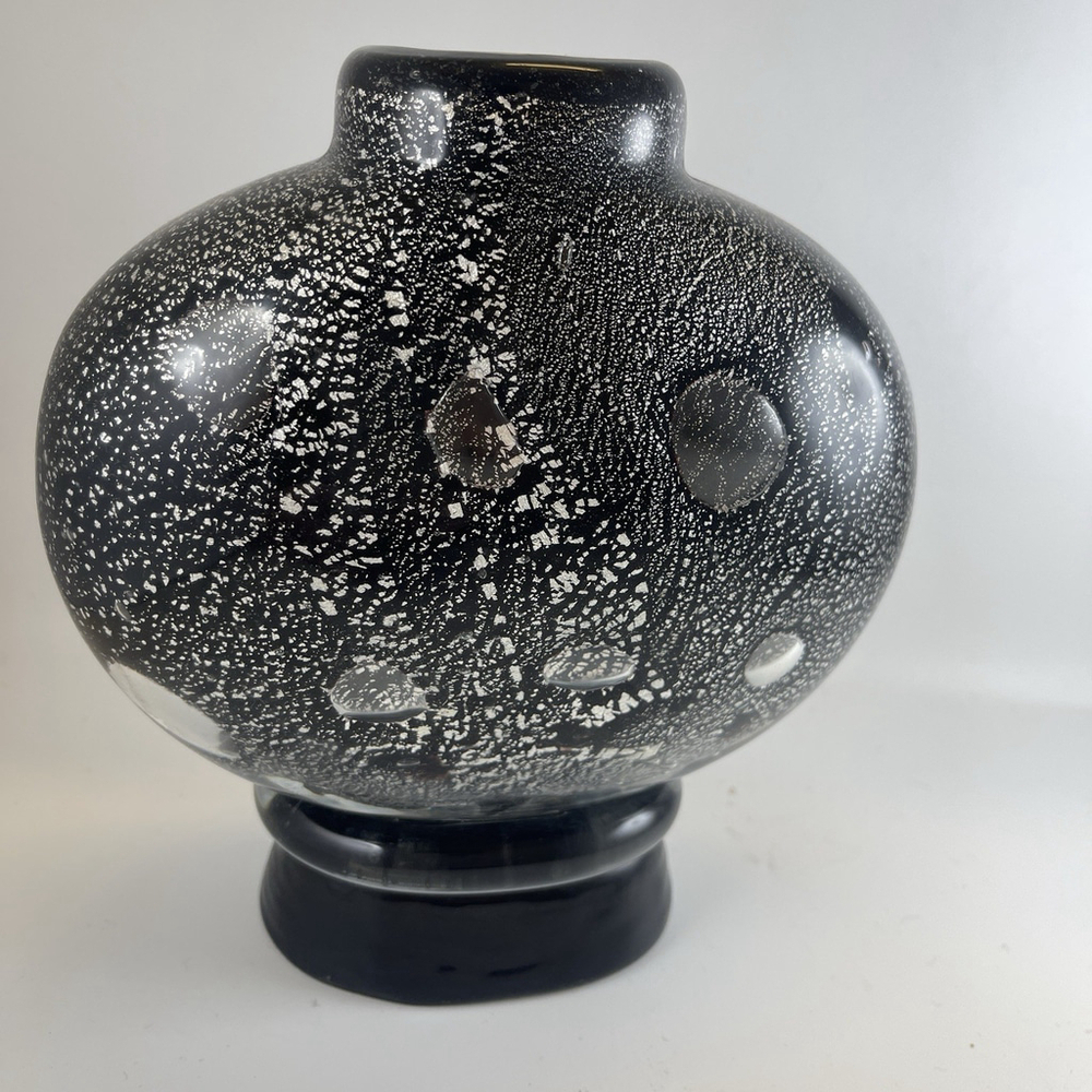 Dale Tiffany Black Widow Art Glass Vase, Original Sticker